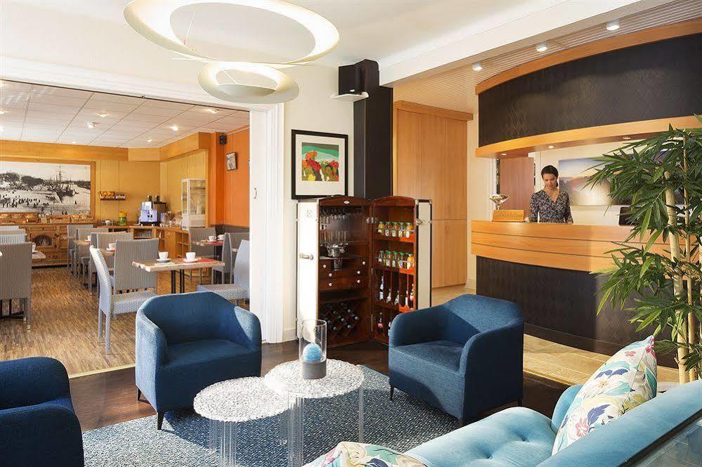 Hotel Escale Oceania لوريا المظهر الخارجي الصورة